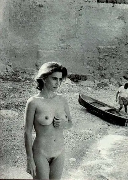 Maitê Proença pelada