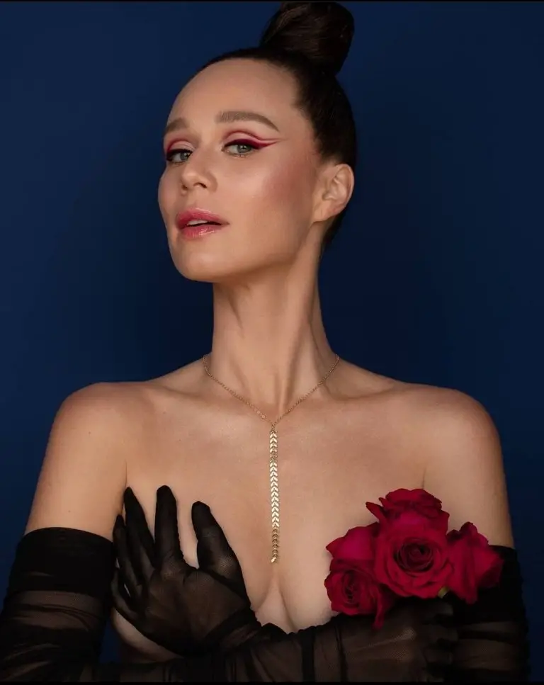 Mariana Ximenes nua