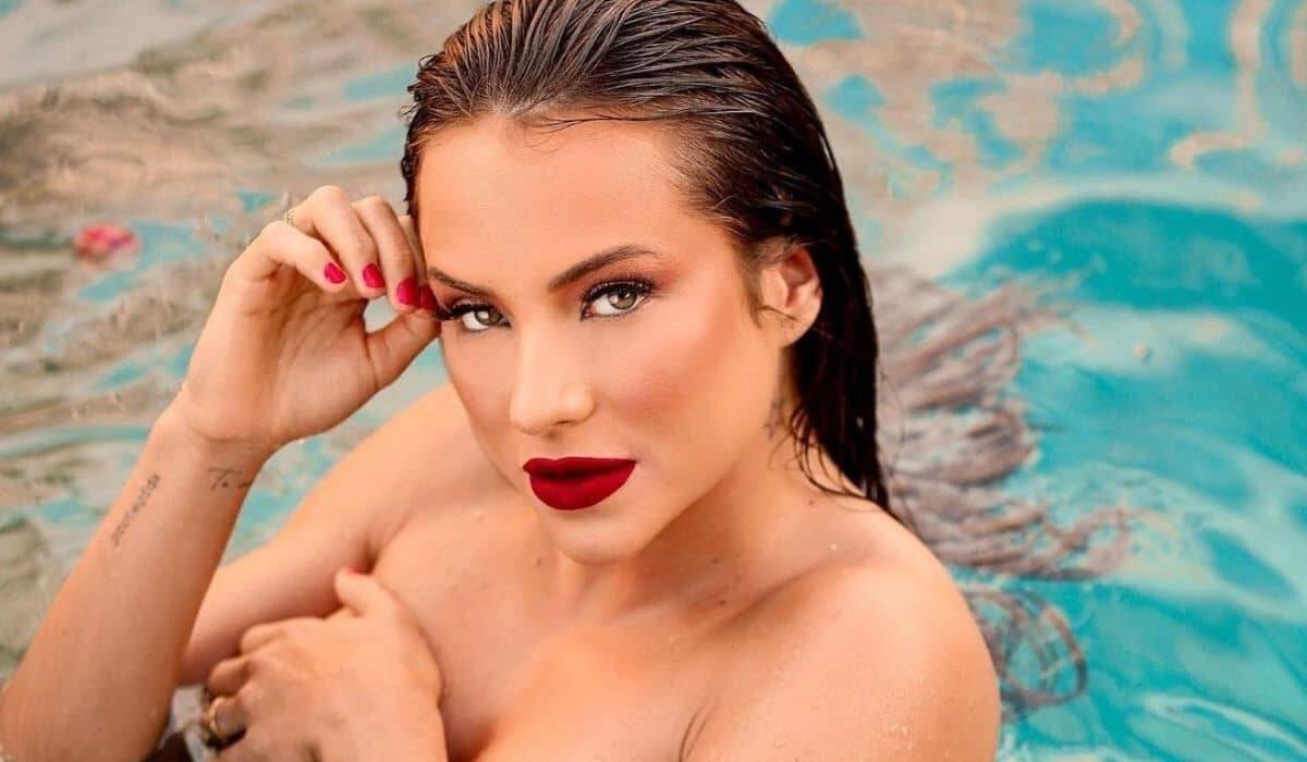 Nudes de Gabi Martins Pelada - Cantora e ex-BBB