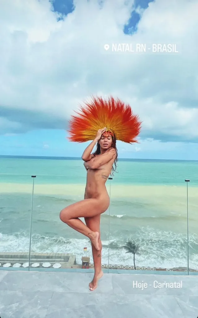 Anitta Nua (Nudes de Anitta + Fotos Sensuais da Cantora)