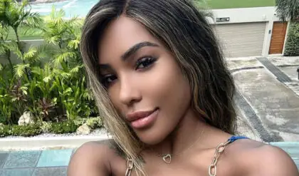 Carol Lekker pelada na Playboy