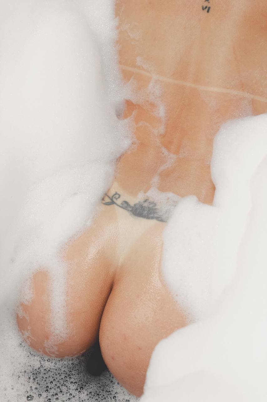 Renata Del Bianco pelada
