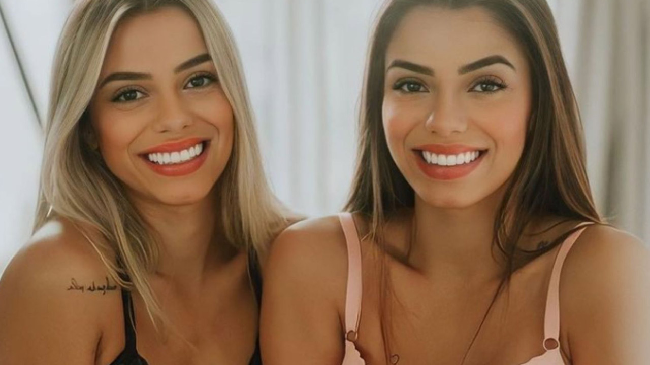 Key Alves e sua irmã Gêmea Peladas Key Alves e sua irmã gêmea pelada